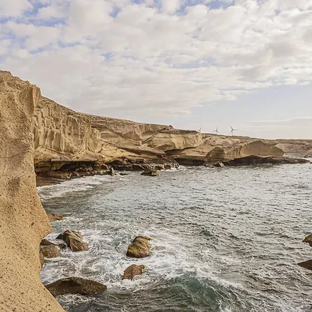 Live Tajao Frente A La Playa 아파트 *